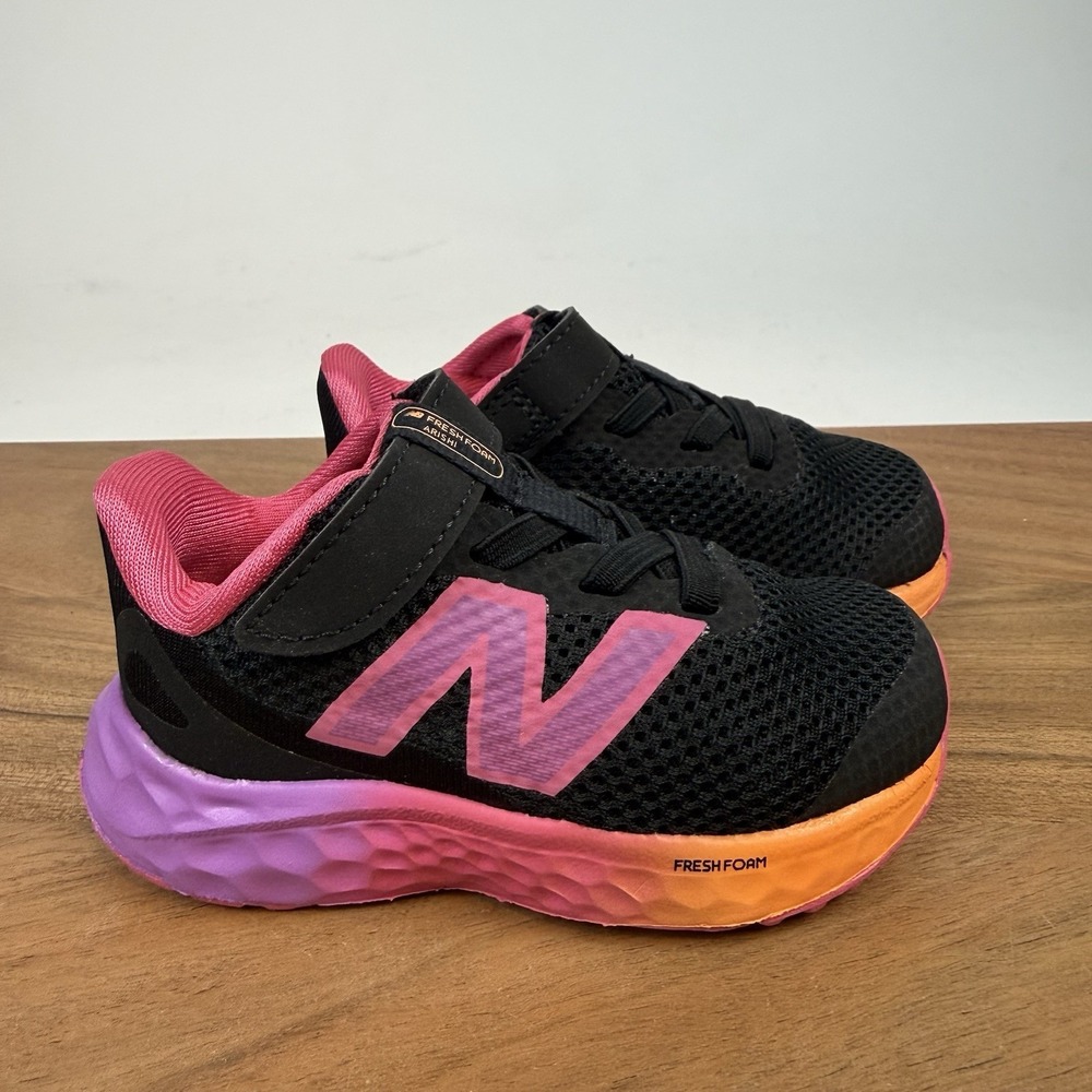 NIB Little Kids Girls New Balance Fresh Foam Arishi v4 Bungee Sneakers Size 5 C